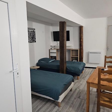 Studio Fains-Les-Sources ภายนอก รูปภาพ