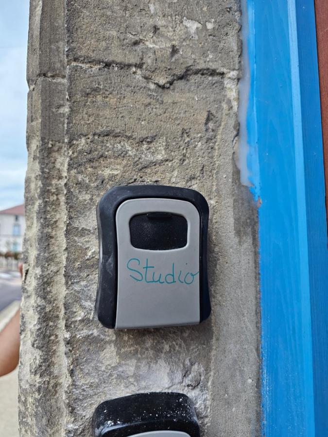 Studio Fains-Les-Sources ภายนอก รูปภาพ